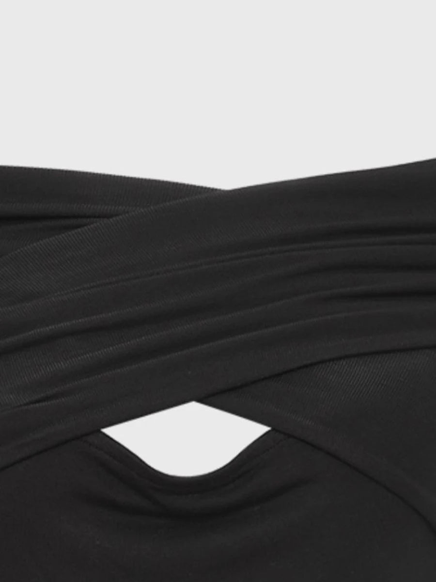 Cut Out Long-sleeved Halter Tee